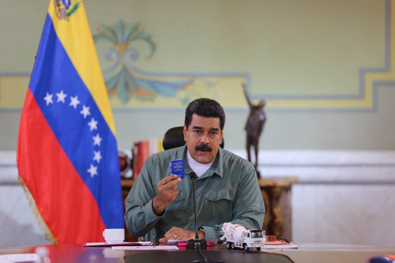 Maduro afirmó que lucha constantemente contra el odio, la intolerancia, la violencia y el fascismo que promueven sectores opositores en el país.