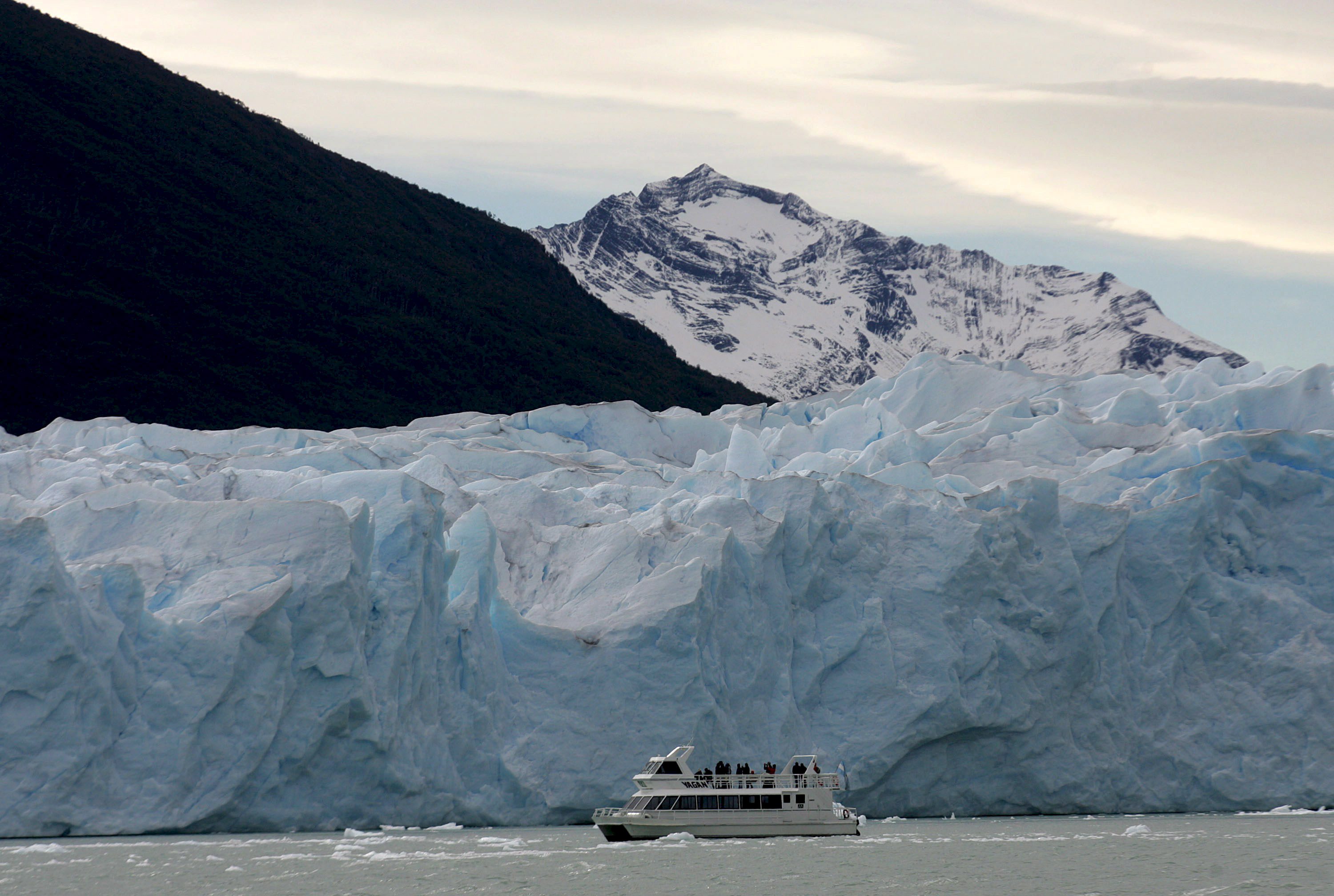 Los glaciares representan las mayores reservas de agua dulce del planeta.