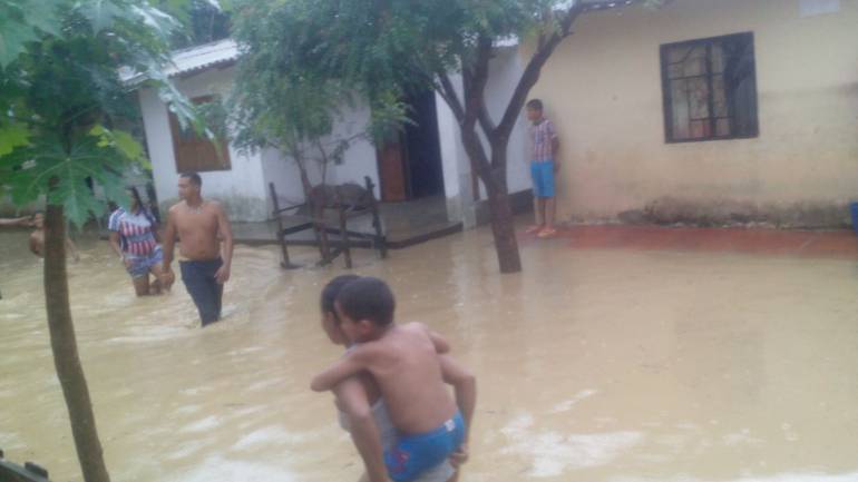 Aguacero en Sabanalarga dejó más de 100 casas inundadas.