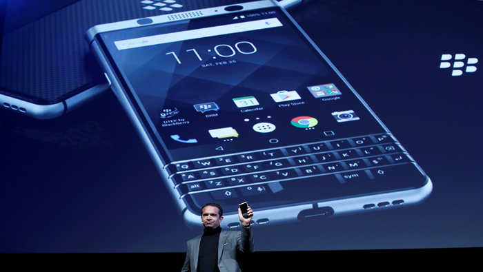 Nicolas Zibell presentó el nuevo BlackBerry KeyOne en España.