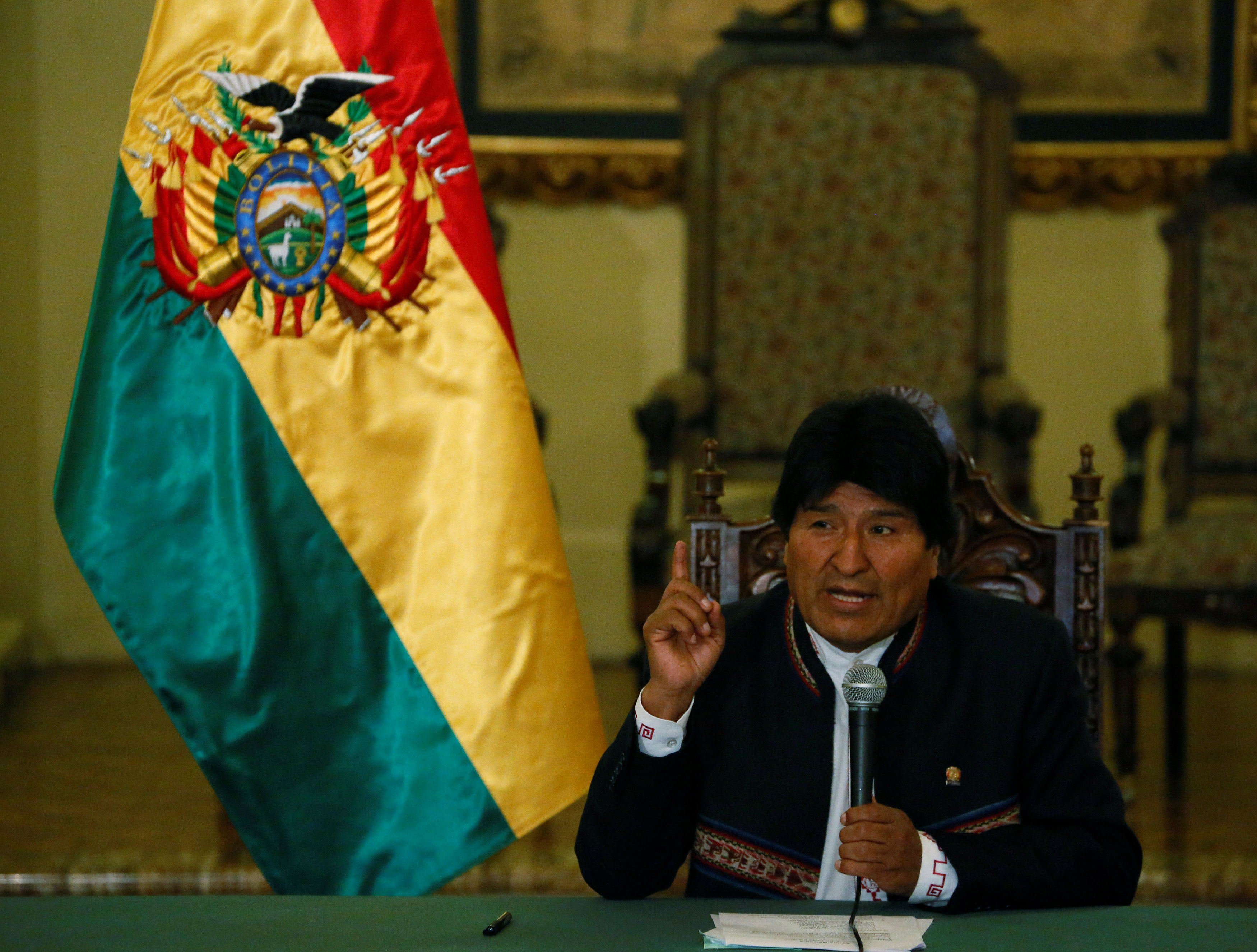 Evo Morales solicitó a Trump no entrometerse en asuntos internos de otros países.