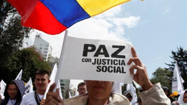 El pueblo colombiano llama al Gobierno a respetar el acuerdo de paz