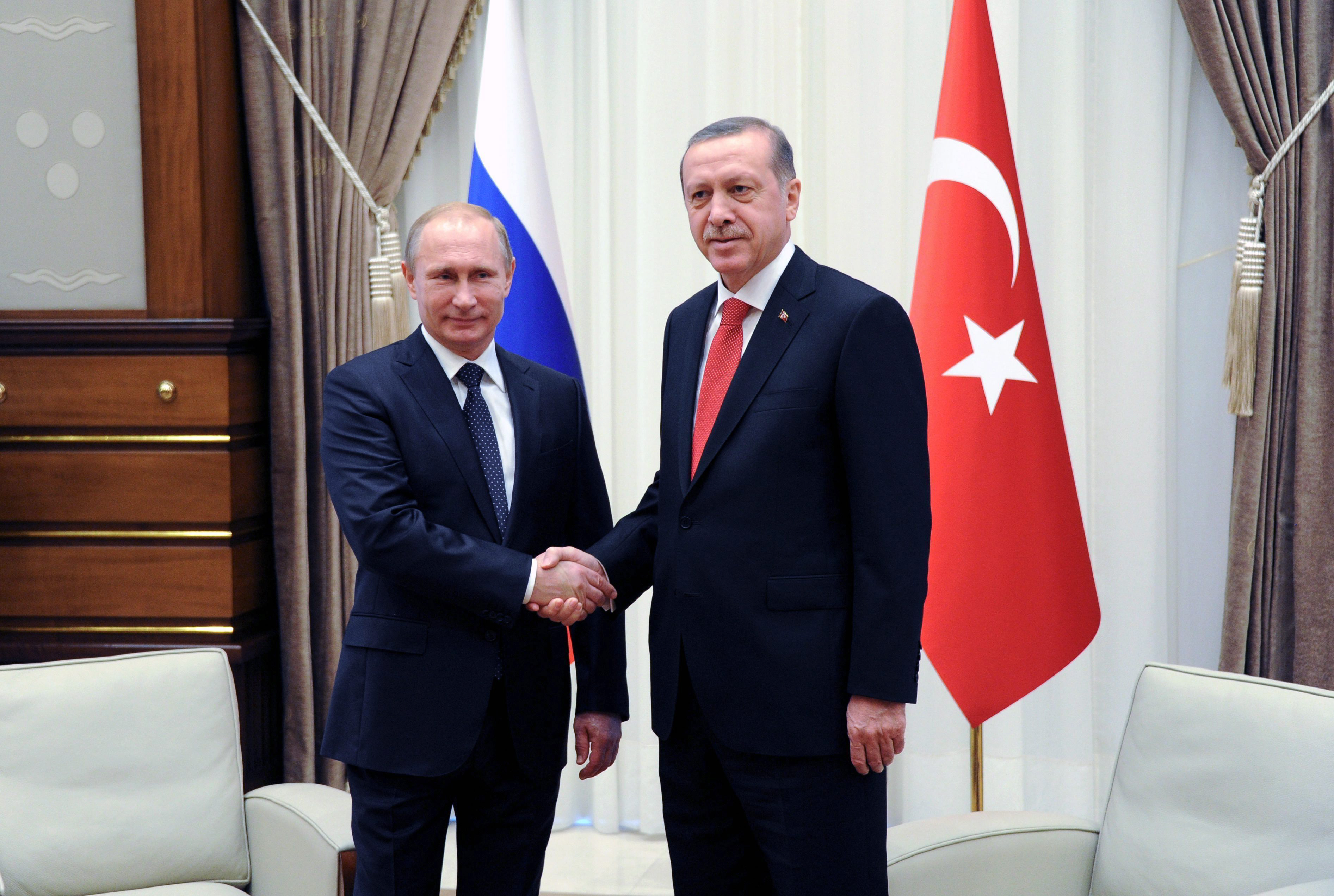 Putin y Erogan señalaron que el anuncio de Trump condena la situación del Oriente Medio.