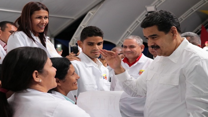 Las corporaciones mediáticas generaron 3.880 noticias negativas sobre Venezuela.