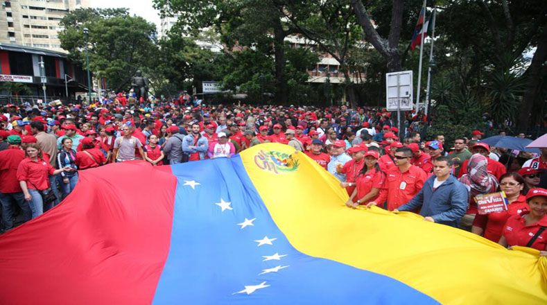 Ojeda organizó una movilización popular que desarticuló el régimen de Pérez Jiménez.