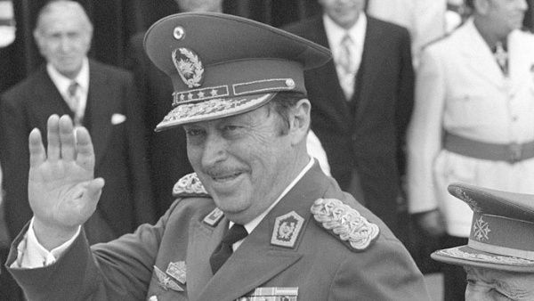 El dictador paraguayo falleció a los 96 años en Brasil
