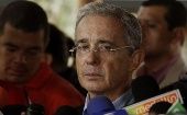 La reunión para planear el asesinato del defensor de DDHH Jesús María Valle, ocurrido en 1998, tuvo lugar en una finca de la familia de Uribe, afirma el tribunal.