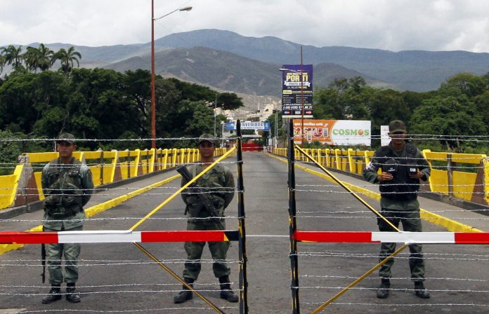 La frontera estará cerrará partir de las 18H00 del jueves 8 de marzo hasta el domingo 11 a las 16H00 hora local.