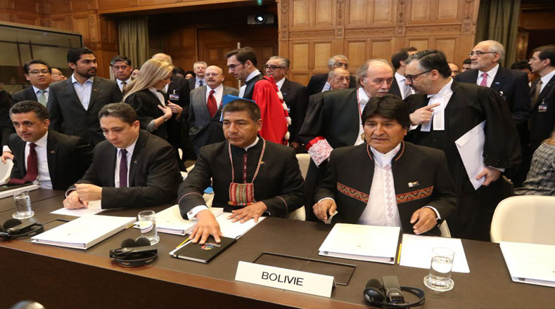 En los alegatos presentados, Chile sostiene que no está obligado a negociar con Bolivia el acceso al océano Pacífico.