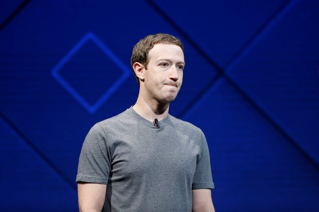 Mark Zuckerberg dijo que estaría dispuesto a testificar en caso de ser la persona adecuada en la empresa para hablar con los legisladores.