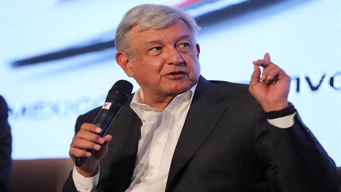 Entre los candidatos se encuentra Andrés Manuel López Obrador (AMLO), quien tiene buenas posibilidades de acceder a la presidencia según las encuestas electorales