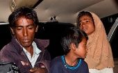 "Los cinco miembros de la familia regresaron al campo de repatriación en la localidad de Taungpyoletwei en el estado de Rakhin", dijo el Gobierno de Myanmar en un comunicado.