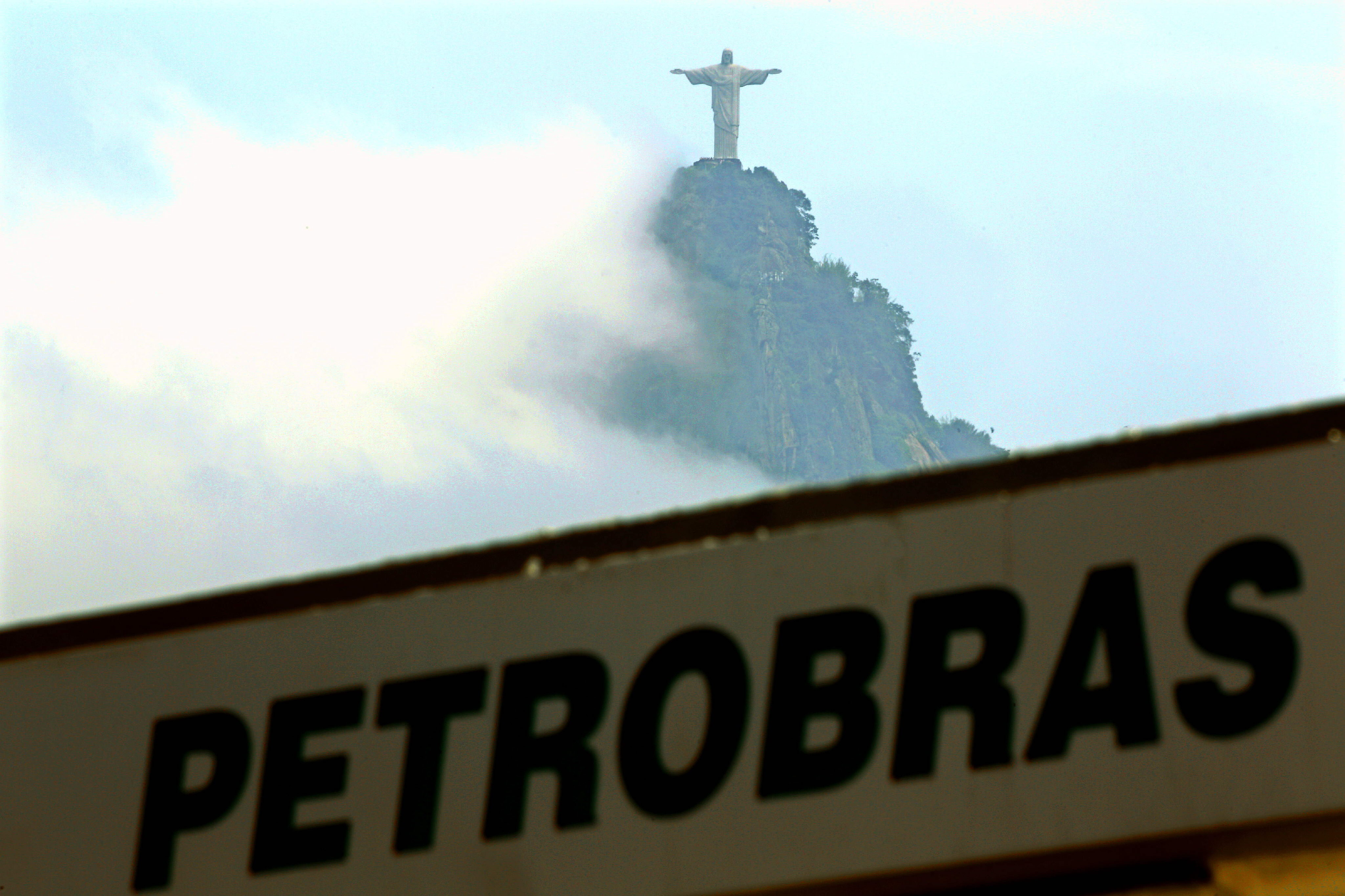 Desde su llegada al poder, el presidente de facto de Brasil, Michel Temer, ha impulsado la privatización de Petrobras.