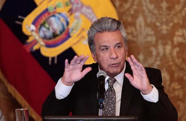 Los ministros anunciaron su renuncia en medio de la tensión por la situación de seguridad en la frontera con Colombia.
