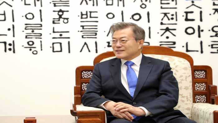 El dignatario de Corea del Sur confía en la voluntad de su homólogo norcoreano en desactivar las armas nucleares.