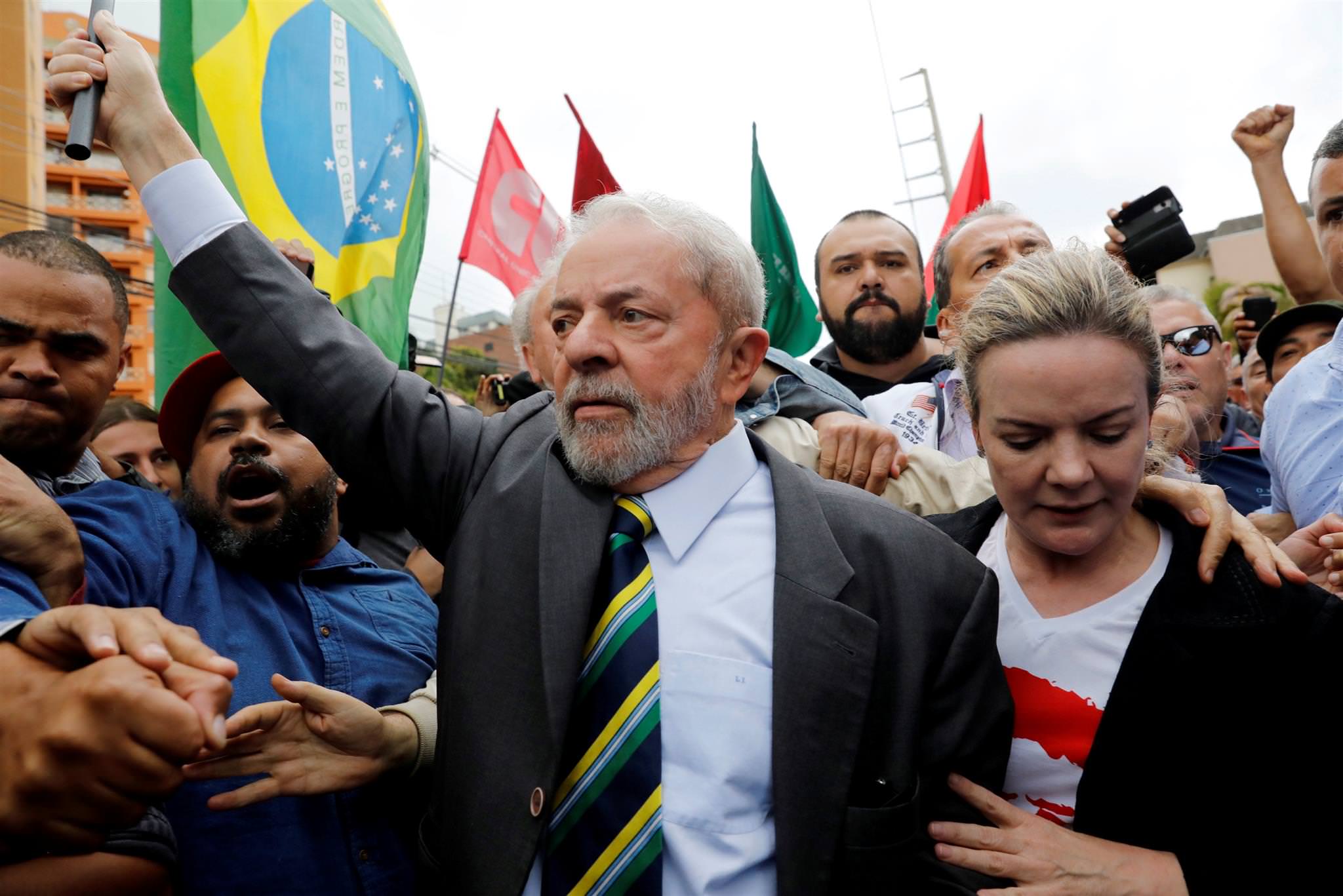 El exdirigente de Brasil manifestó que se sacrificará en nombre de la democracia.