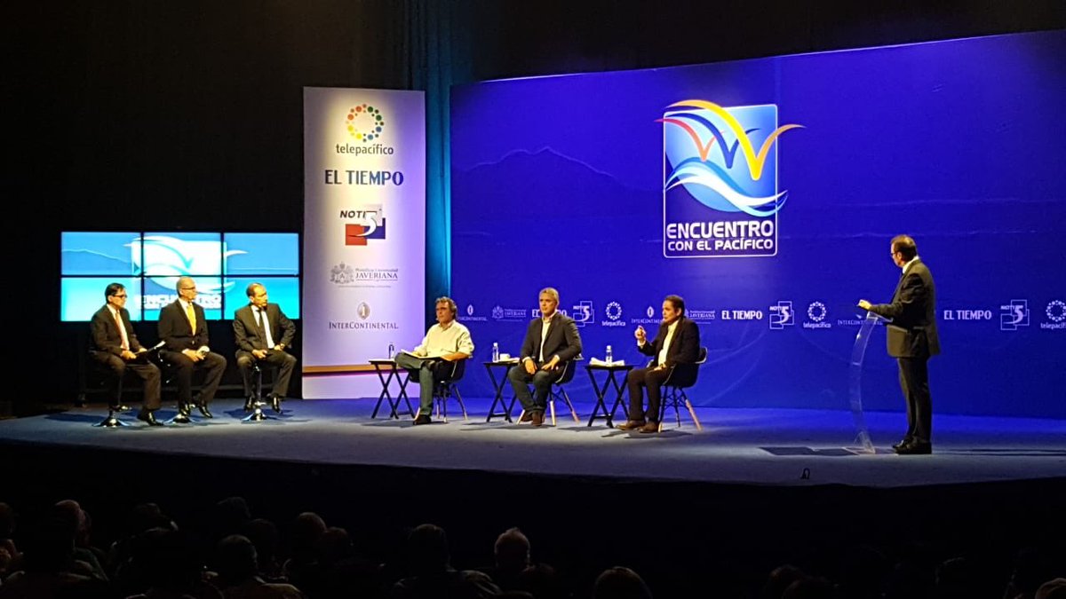 Tres aspirantes a la Presidencia de Colombia debatieron sobre temas de interés.