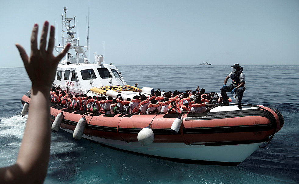 Millares de hombres, mujeres y niños han muerto en el Mediterráneo, a las puertas de países europeos.
