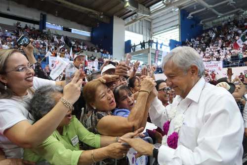 El candidato de la coalición Juntos Haremos Historia, Andrés Manuel López Obrador, estuvo el lunes en Mexicali, Baja California