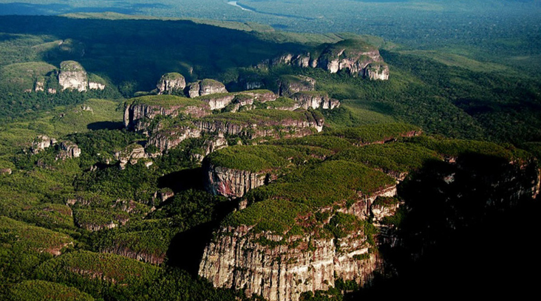 Colombia está de fiesta con la inscripción del Parque Nacional Sierra de Chiribiquete, ubicado en la región amazónica, específicamente entre los departamentos de Caquetá y Guaviare. 