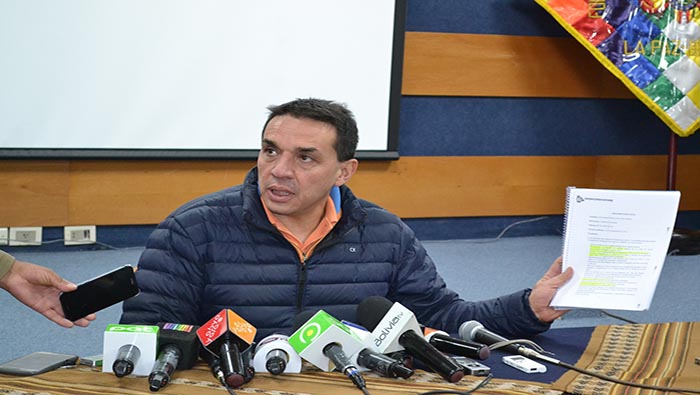 El ministro Guillén resaltó la predisposición de los representantes de la UPEA para realizar una auditoría a esa casa de estudios superiores
