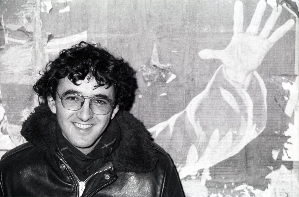 Roberto Bolaño falleció un 15 de julio de 2003, por un cáncer de hígado a sus 50 años.