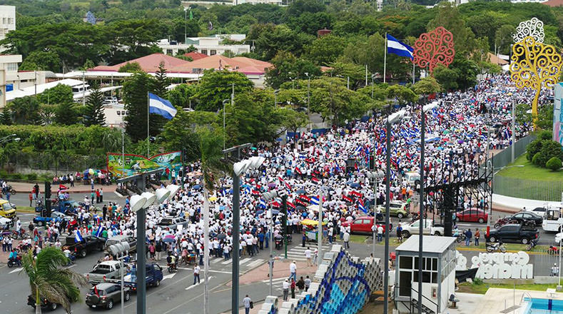  La caminata comenzó frente a sede de la Asamblea Nacional en la Avenida Bolívar a Chávez y continuó hasta llegar a las instalaciones de la Dirección de Auxilio Judicial (DAJ).