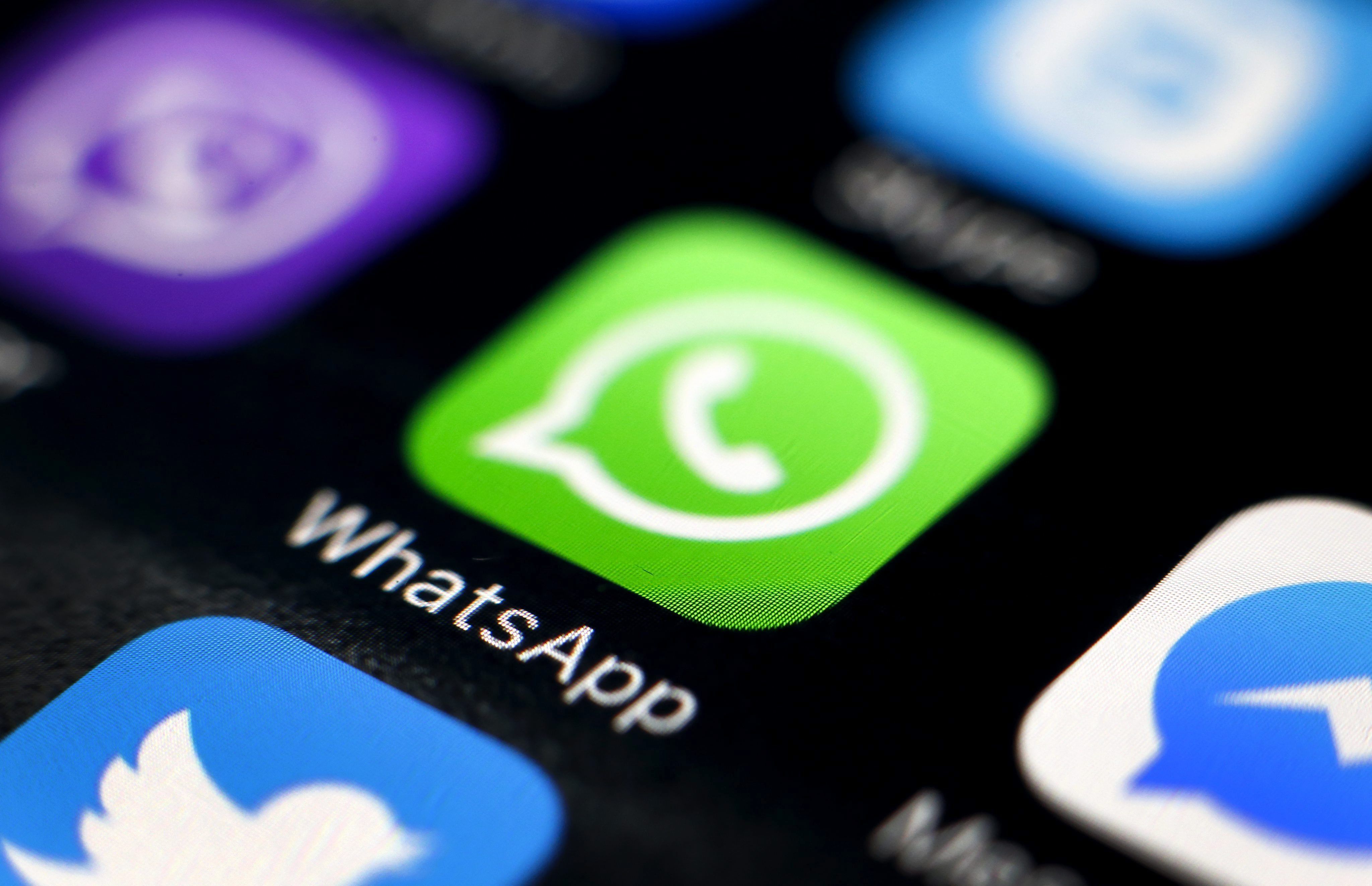 La aplicación Whatsapp se posiciona como una de las más populares, actualmente cuenta con más de 1.500 millones de usuarios activos.