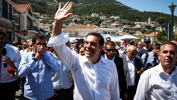 Alexis Tsipras indicó que se reunirá con miembros del Gobierno para definir políticas económicas