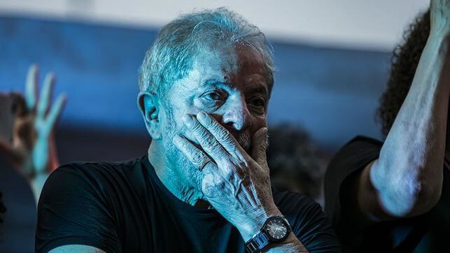 Lula da Silva es víctima de una persecución judicial y política para impedir su regreso al poder
