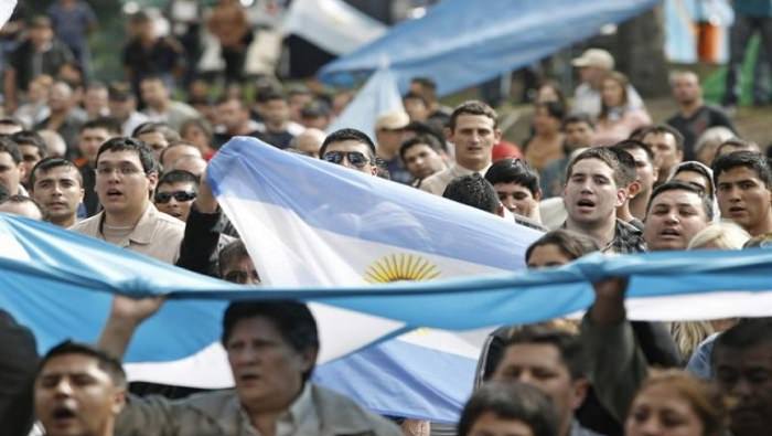 La calidad de vida de los argentinos va en detrimento y las autoridades continúan con ajustes que agudizan esa situación.