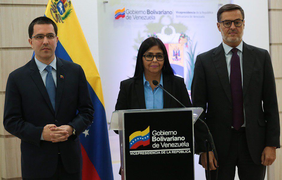 Delcy Rodríguez rechazó la campaña mediática sobre la migración de la nación suramericana ante el representante de la Organización Internacional para las Migraciones.