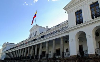 Implosión de la institucionalidad y clausura democrática: El Ecuador de Lenín Moreno