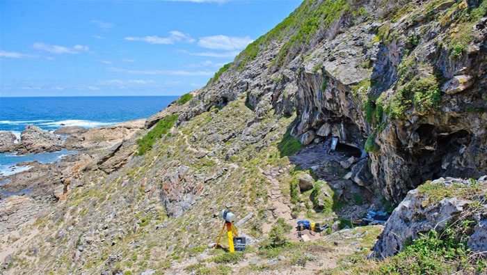 La cueva del hallazgo corresponde a uno de los lugares que fue habitado por Homo sapiens hace miles de años.