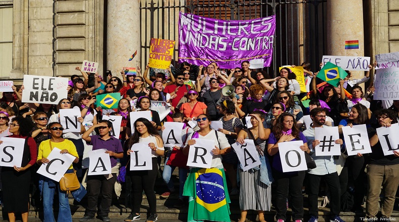 Bolsonaro cuenta con un rechazo de los habitantes brasileños que ronda en un 50 por ciento.