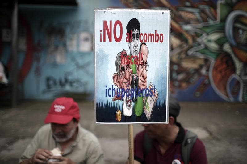Los costarricenses rechazan la reforma tributaria debido a que aseguran afectará más a las personas de las clases medias y bajas.