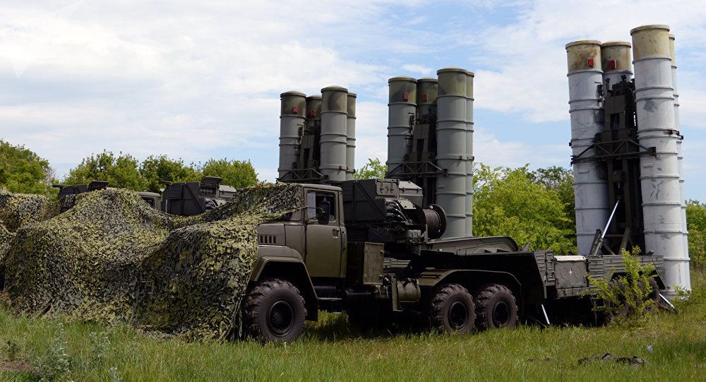 El ministro de Defensa ruso informó que el equipamiento entregado incluye radares, vehículos de control y cuatro lanzadores.