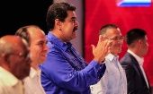 Maduro resaltó que “las ideas de Fidel y de Chávez están más vivas que nunca, más vigentes que nunca y las llevamos como bandera de batalla diaria en la construcción de la América nueva”.