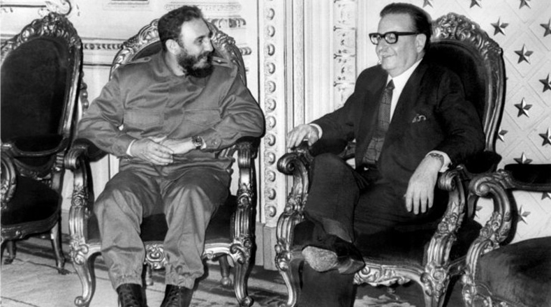 El mandatario cubano conoció personalmente el proceso liderado por la Unidad Popular en Chile con un recorrido que lo llevó por todo el país y su cultura. 