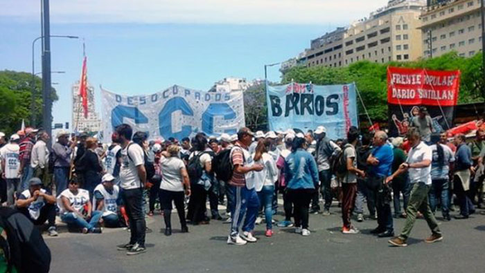 El pueblo argentino exige el respeto a su derecho de manifestarse y piden el fin a la 