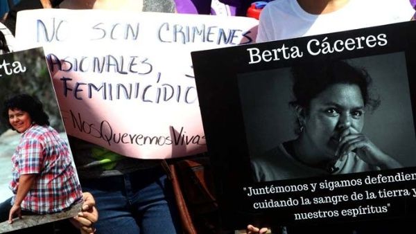 Diversas organizaciones hondureñas exigen justicia ante el asesinato de la líder indígena.