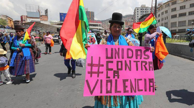 Al respecto, el presidente Evo Morales anunció la creación de un gabinete especial que discutirá sobre los asuntos relacionados a la violencia contra la mujer y la niñez.
