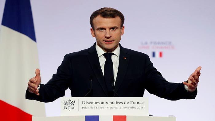 El presidente francés anunciará una serie de medidas para atender las demandas de los chalecos amarillos