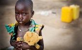 La situación de desaparición o separación familiar, sumada a la grave crisis de hambruna que enfrenta la población de Sudán del Sur, pone en grave riesgo la vida y seguridad de las y los niños.