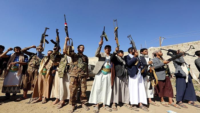 Enfrentamientos en Yemen no cesan a pesar del alto al fuego.