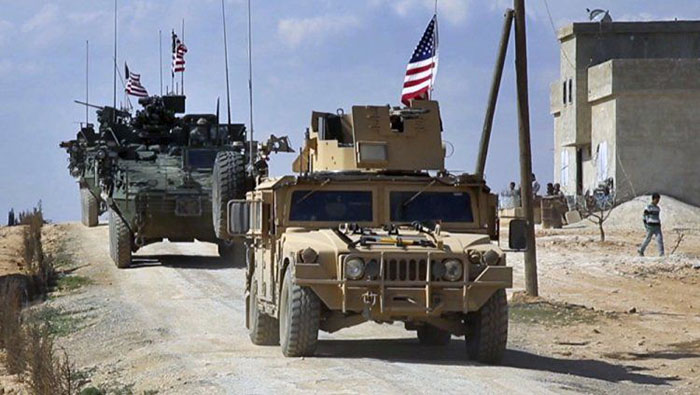 Tras el desalojo de este primer almacén militar, el convoy estadounidense emprendió camino a Irak.
