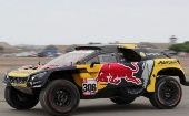 El marcador de Sébastien Loeb relegó al español Nani Roma a la segunda posición del Rally Dakar 2019.