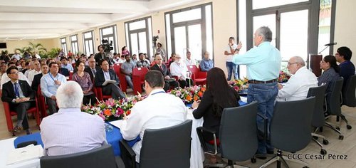 Cada año se dan cita diplomáticos del mundo para dar su respaldo en este foro al pueblo nicaragüense por la consolidación de la paz.