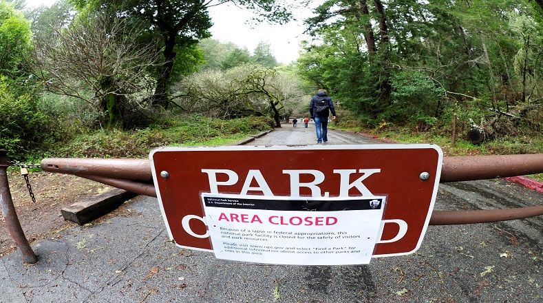  Los parques nacionales y otros sitios de interés, en ciudades como Washington D.C., se encuentran cerrados desde el inicio del cierre parcial.