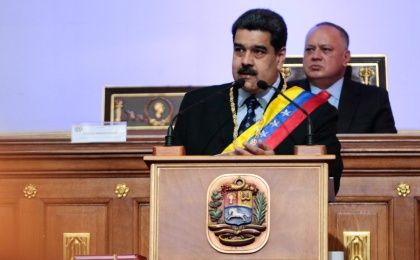 El primer plano de los ataques de la derecha se trata de declarar al presidente Nicolás Maduro como "usurpador".